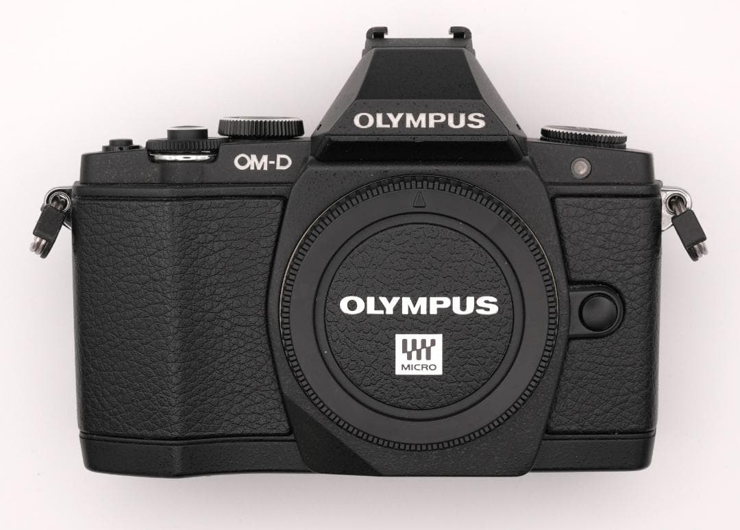 美品　OLYMPUS OM-D E-M5 ボディ 《ショット数5724》