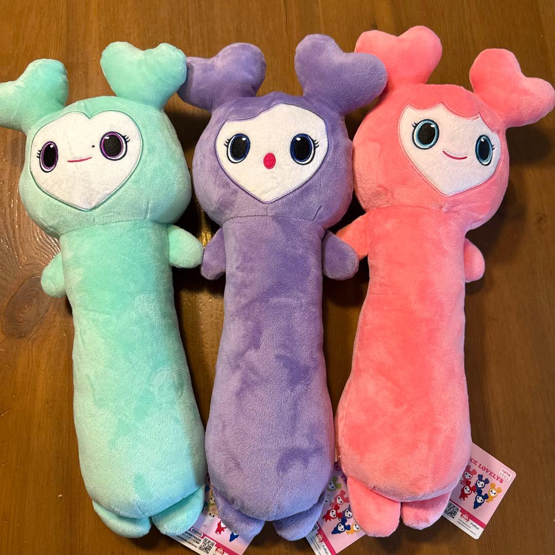 TWICE のびふにゃBIGぬいぐるみ ミサモセット - メルカリ