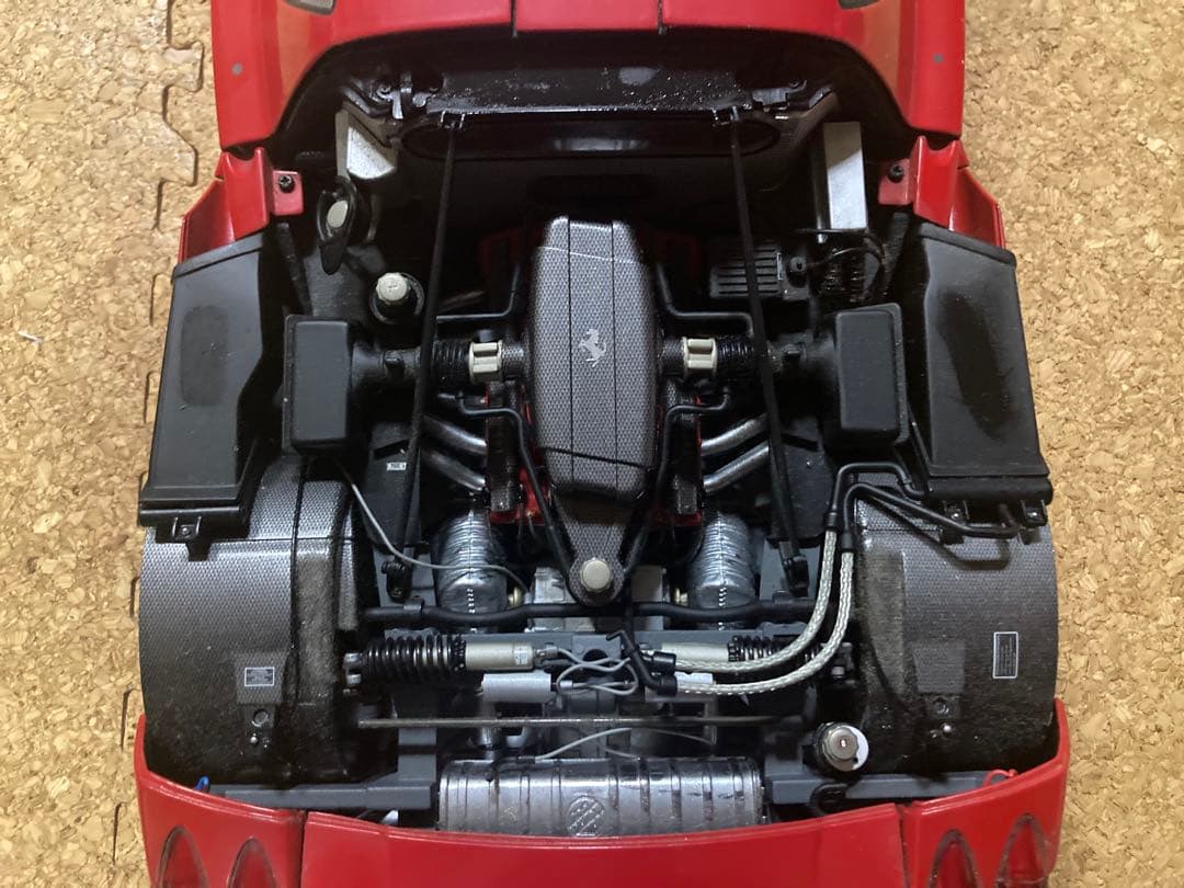 デアゴスティーニ エンツォフェラーリ1/10スケール 組み立てガイド