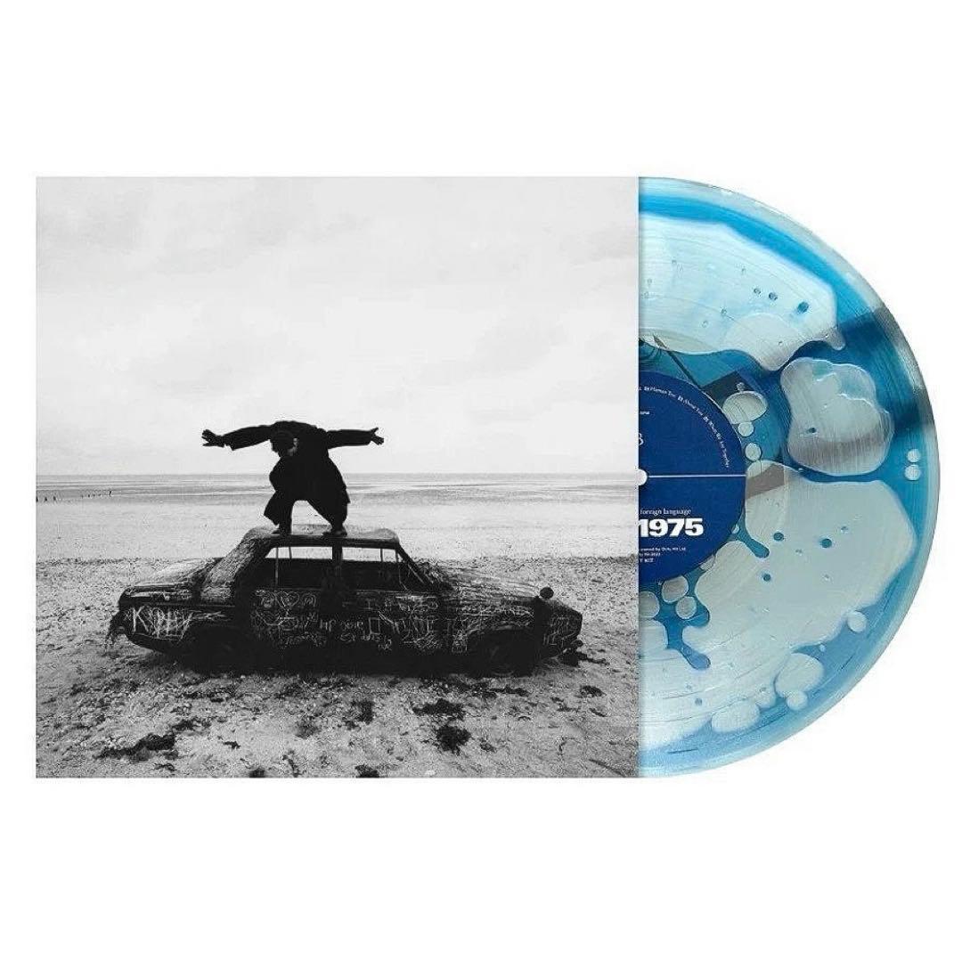 The 1975 ブルーリキッド入り限定LPレコード - メルカリ