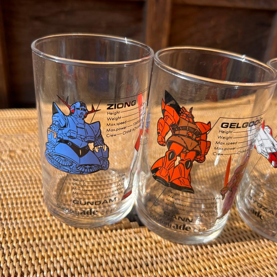 箱入 未使用 ガンダム グラス 5個セット - メルカリ