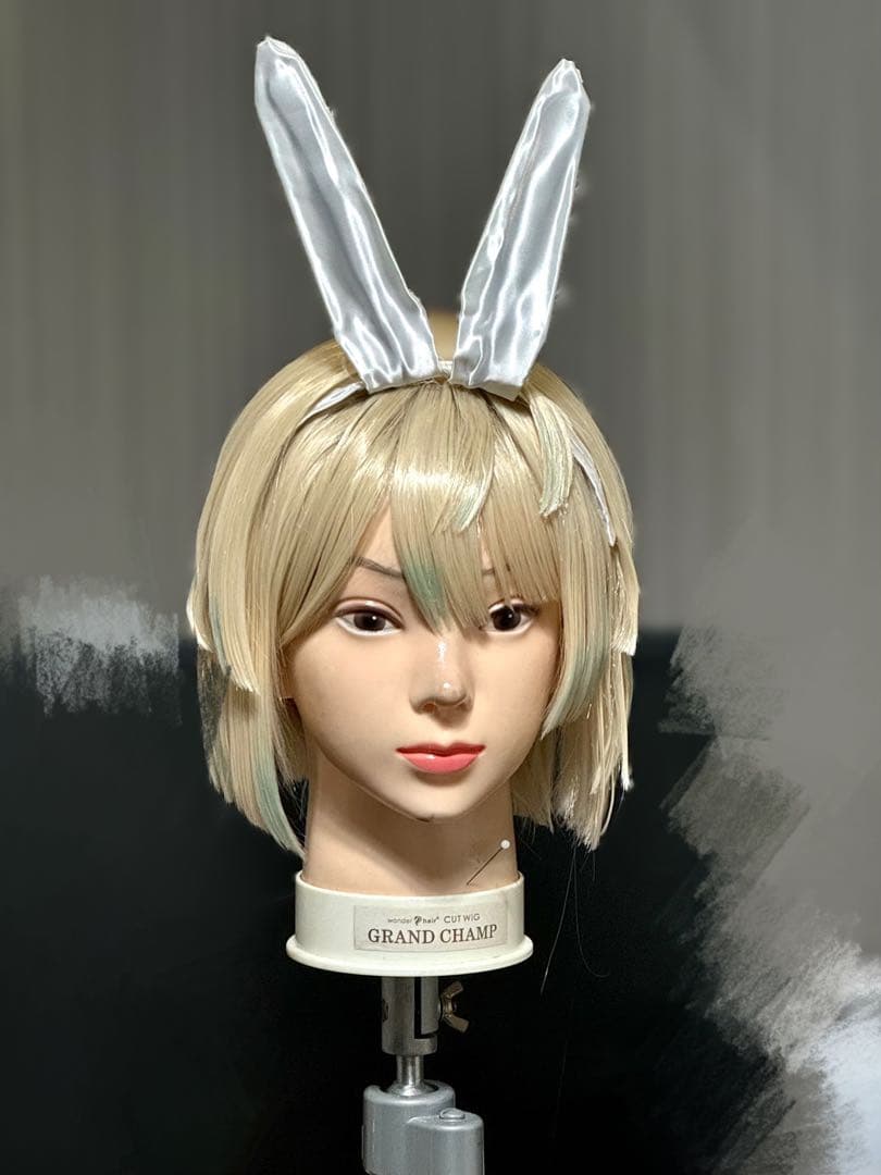 にじさんじ 緋八マナ コスプレ ウィッグ scream 女体化 - メルカリ