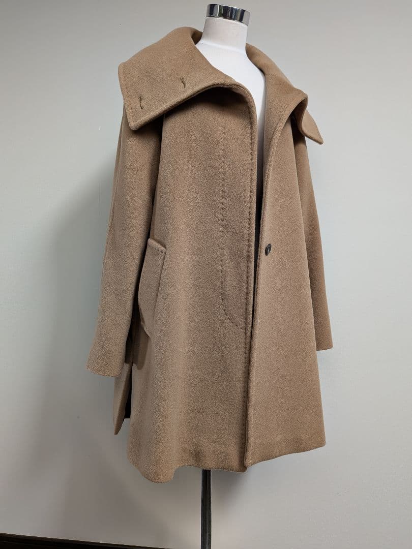 マックスマーラ ヴァージンウール コート女優襟 42 新品同様