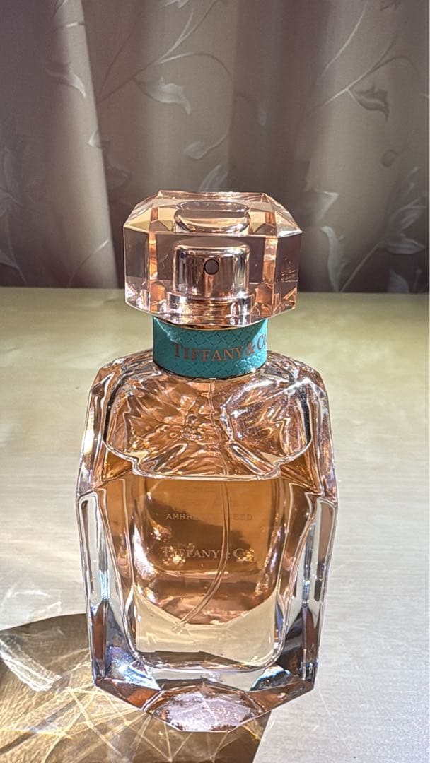 《75ml》Tiffany & Co. Rose Gold オードパルファム