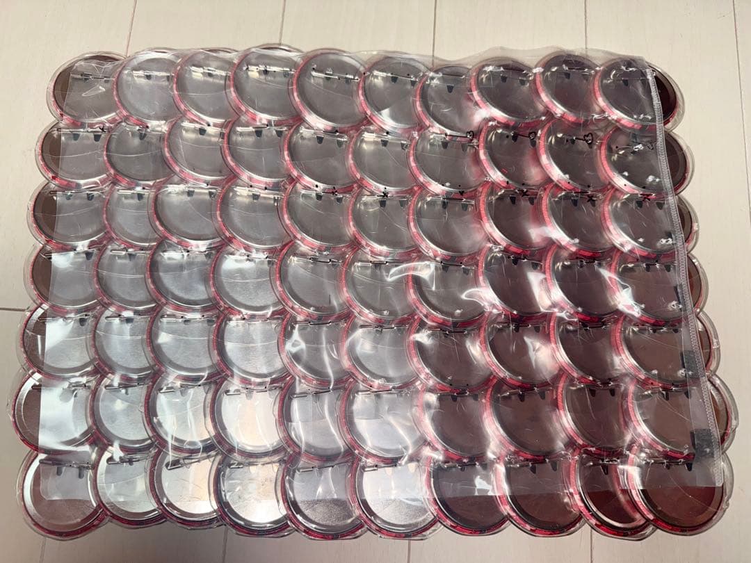 すとぷり 莉犬 缶バッジ りぬわん 法被 70個 すたーとらいふっ - メルカリ