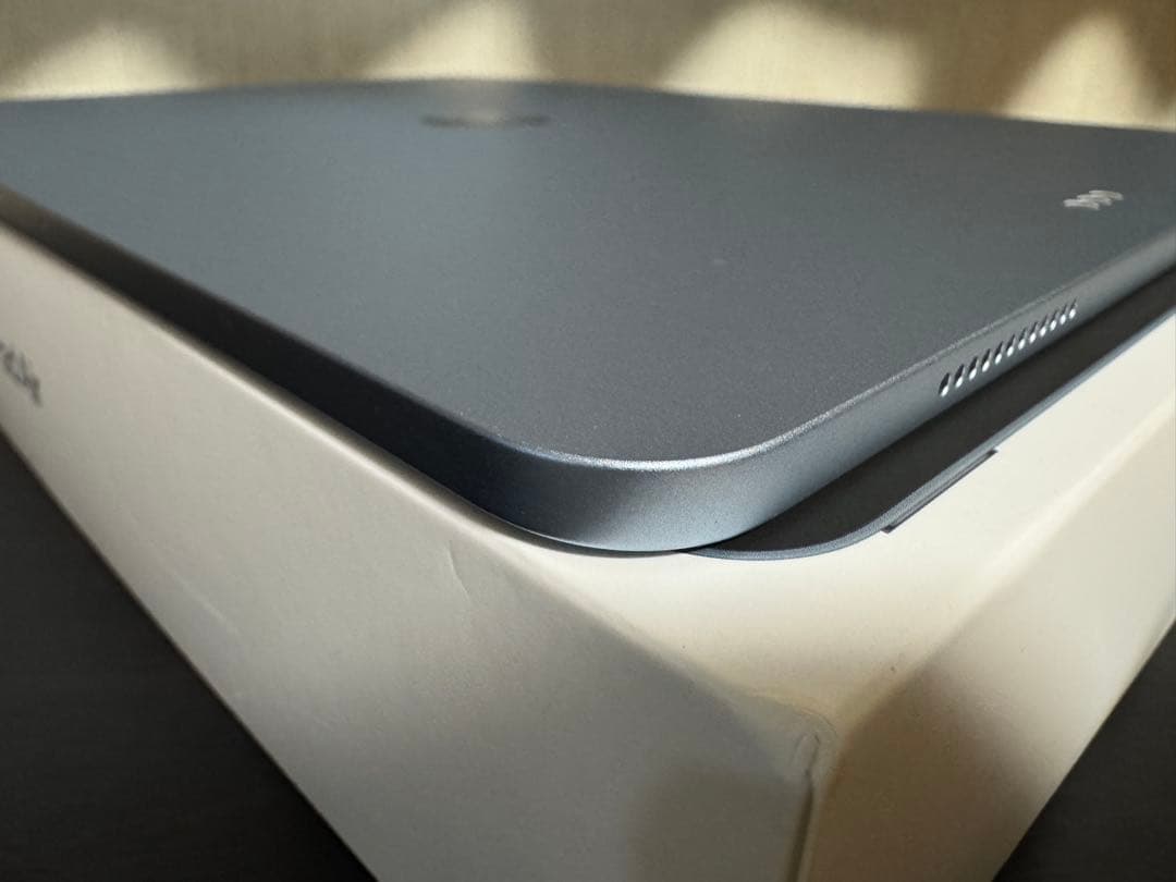 13インチiPad Air M3 Wi-Fiモデル 128GB -ブルー　極美品