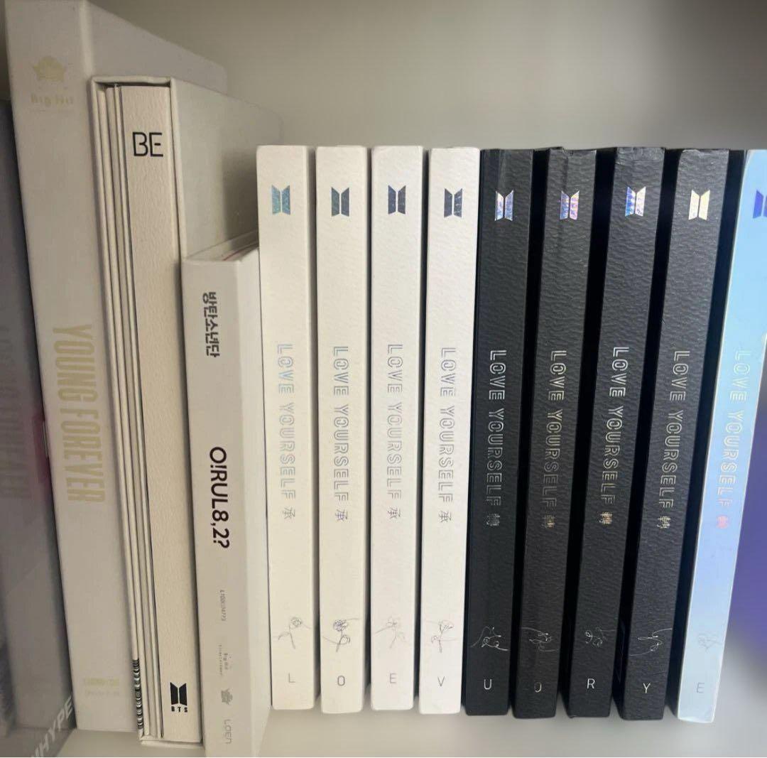 BTS アルバム まとめ売り　トレカ付き BTS アルバム まとめ売り BTS WORLD など トレカ付き - メルカリ