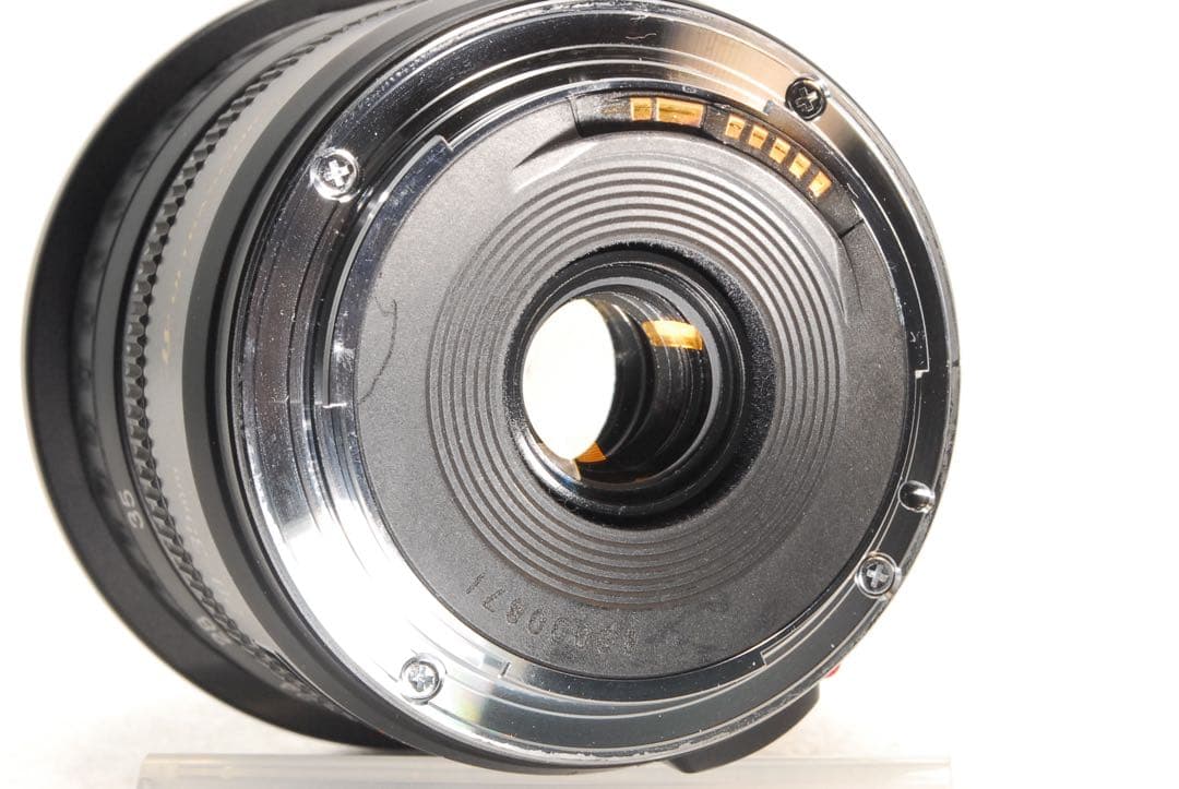 マッタナシ ❤️Canon EF 20-35mm F3.5-4.5 USM