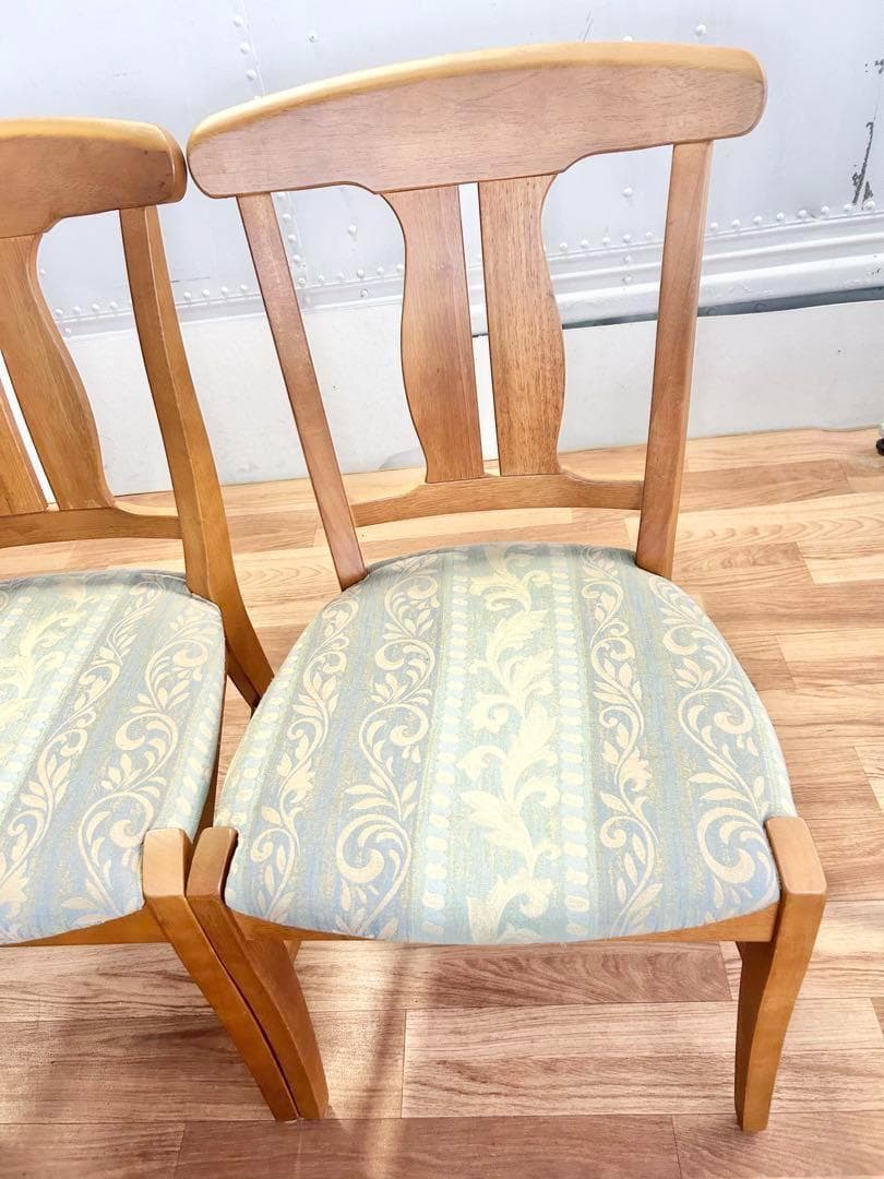 647 売り尽くし　ご希望価格コメント下さい、 様2脚