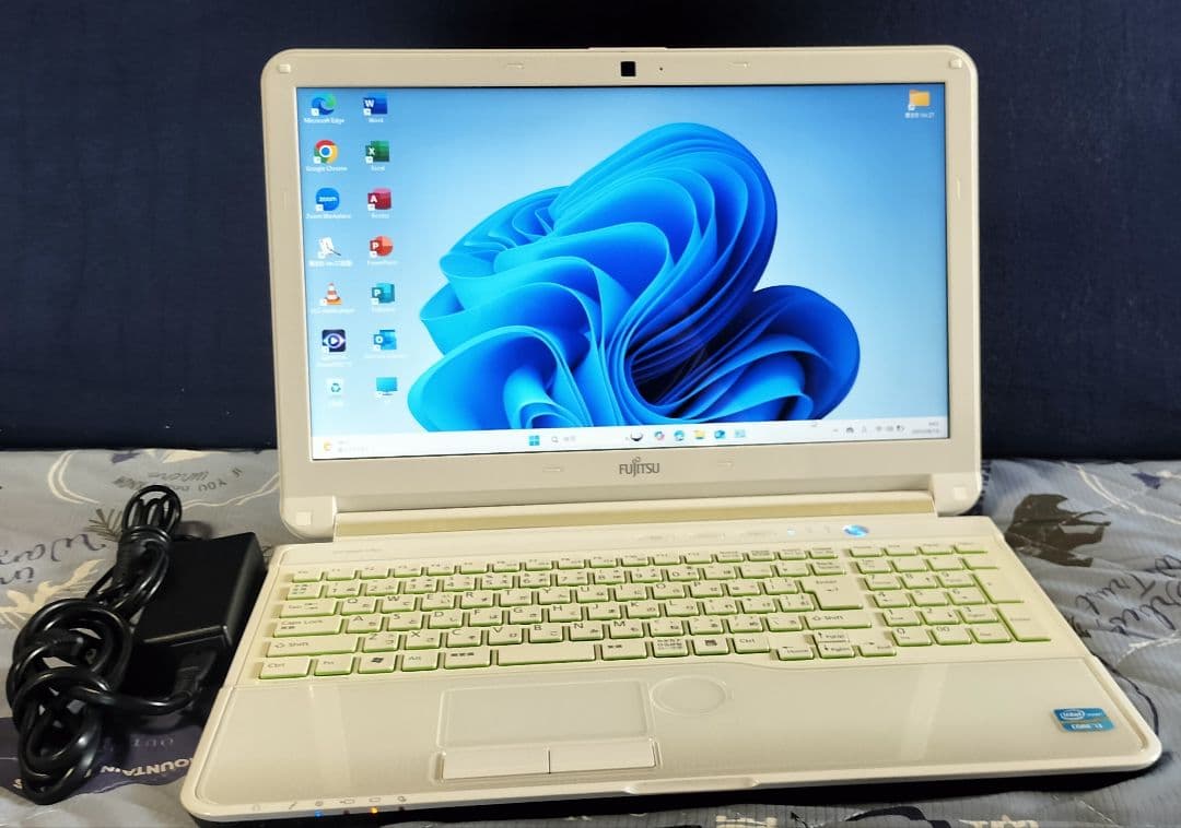 富士通CPUi3 メモリ8GB Office2021筆まめ等 - メルカリ