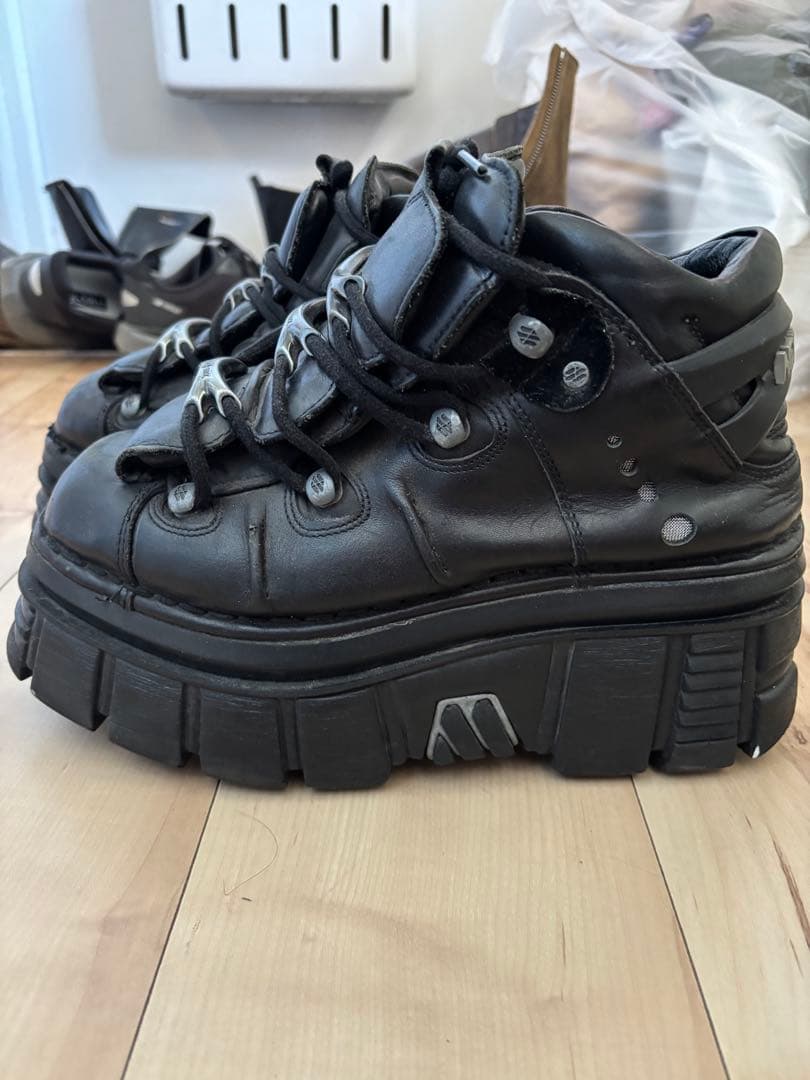 NEW ROCK ブラック 厚底スニーカー ⭐即納⭐M-106-VS1 / プレート / 厚底スニーカー / ビーガンレザー