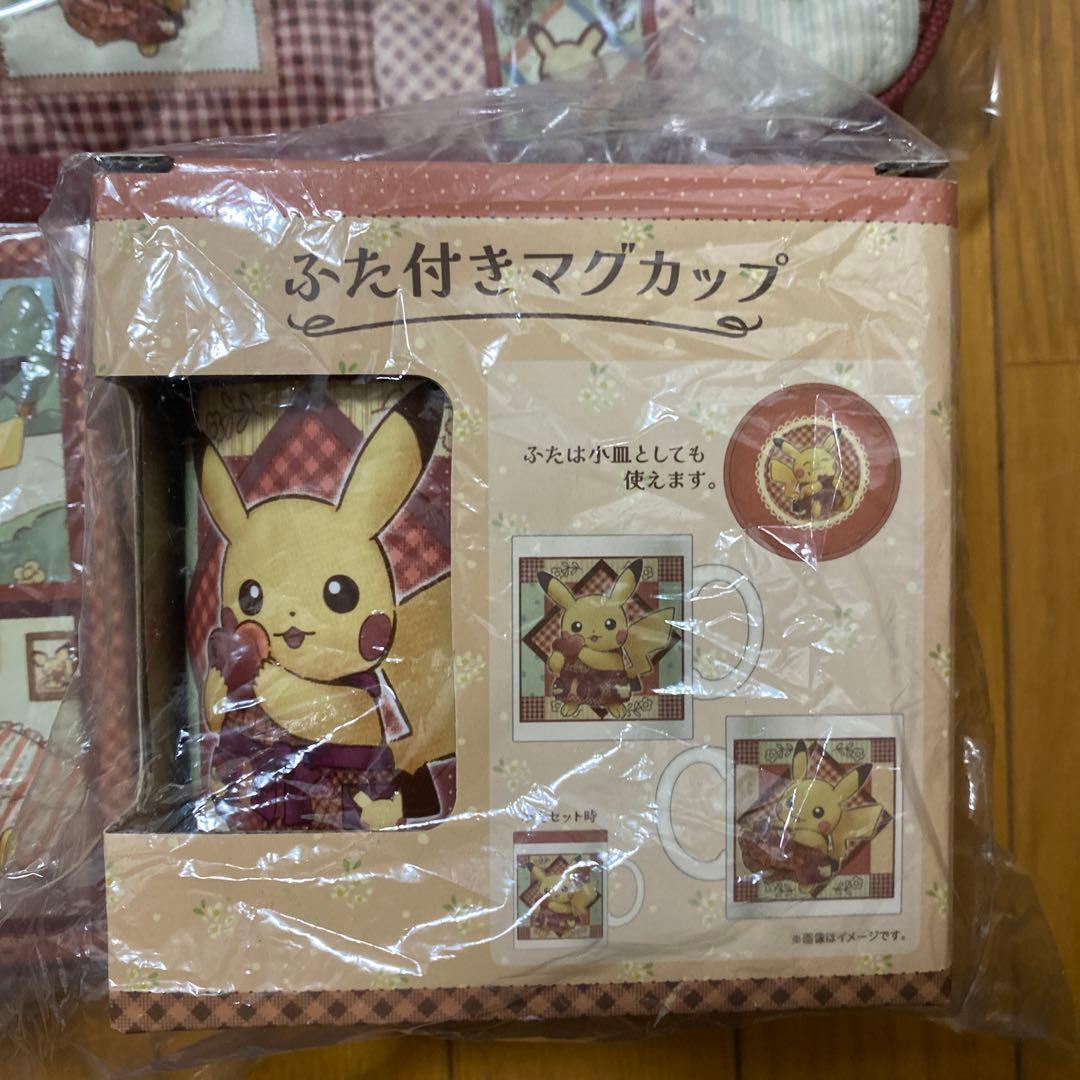 ポケモンセンター限定Pikachu's Sweet Delivery まとめ売り - メルカリ