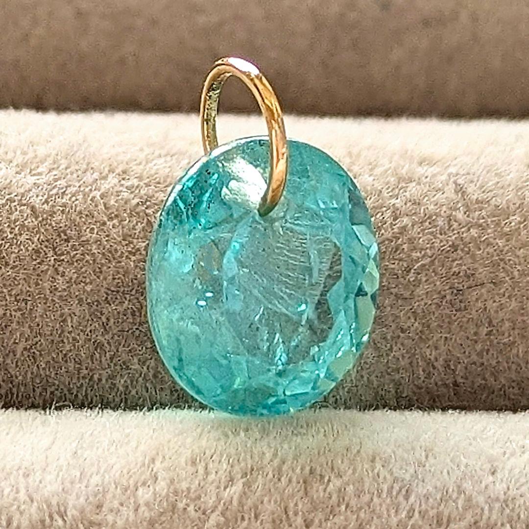 ♢N♢訳あり♢K18 アパタイト 3.97ct チャーム ペンダントトップ