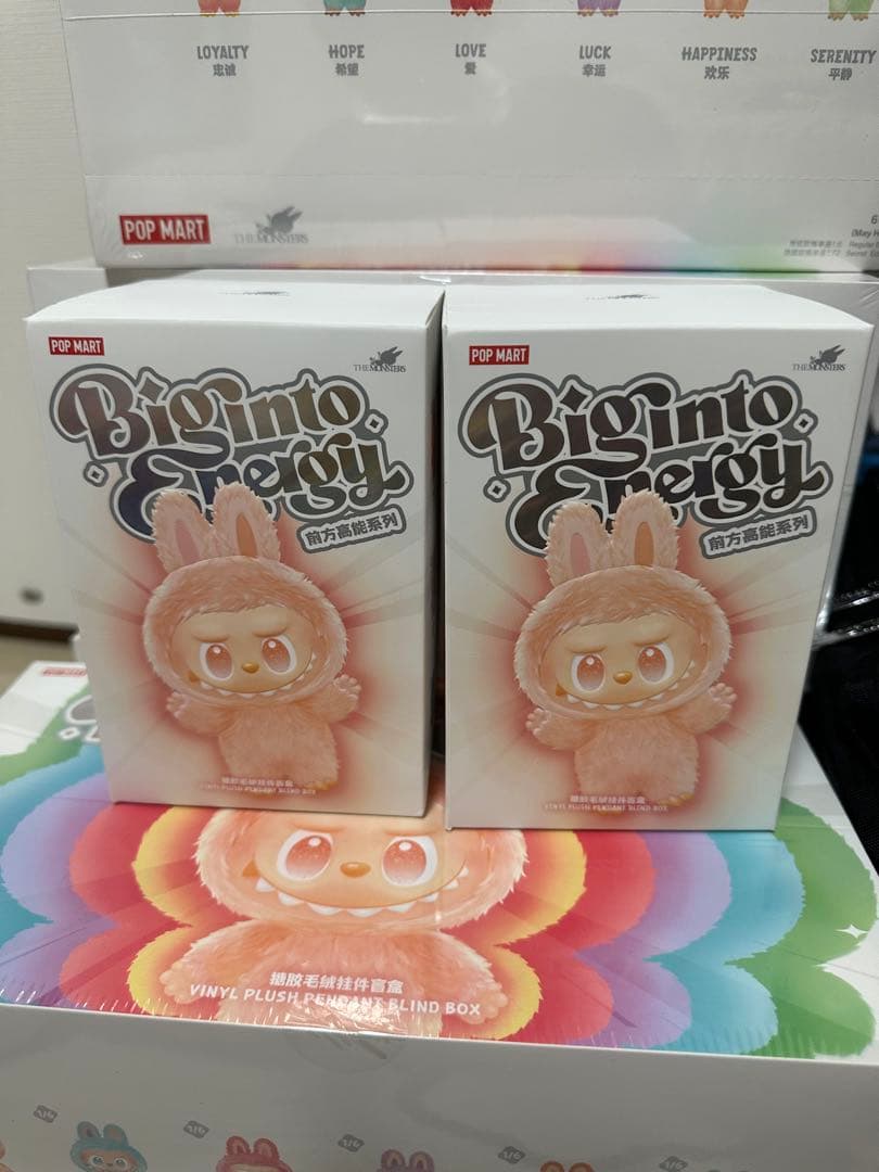 正規品・未開封】Labubu Big into Energy 2箱 - メルカリ