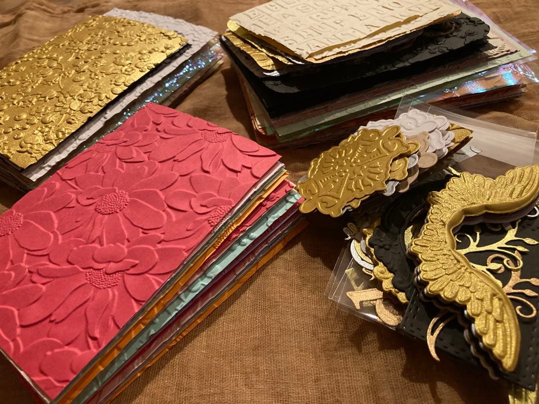 Xmasセット ジャンクジャーナル ティムホルツ エンボスペーパー インド刺繍