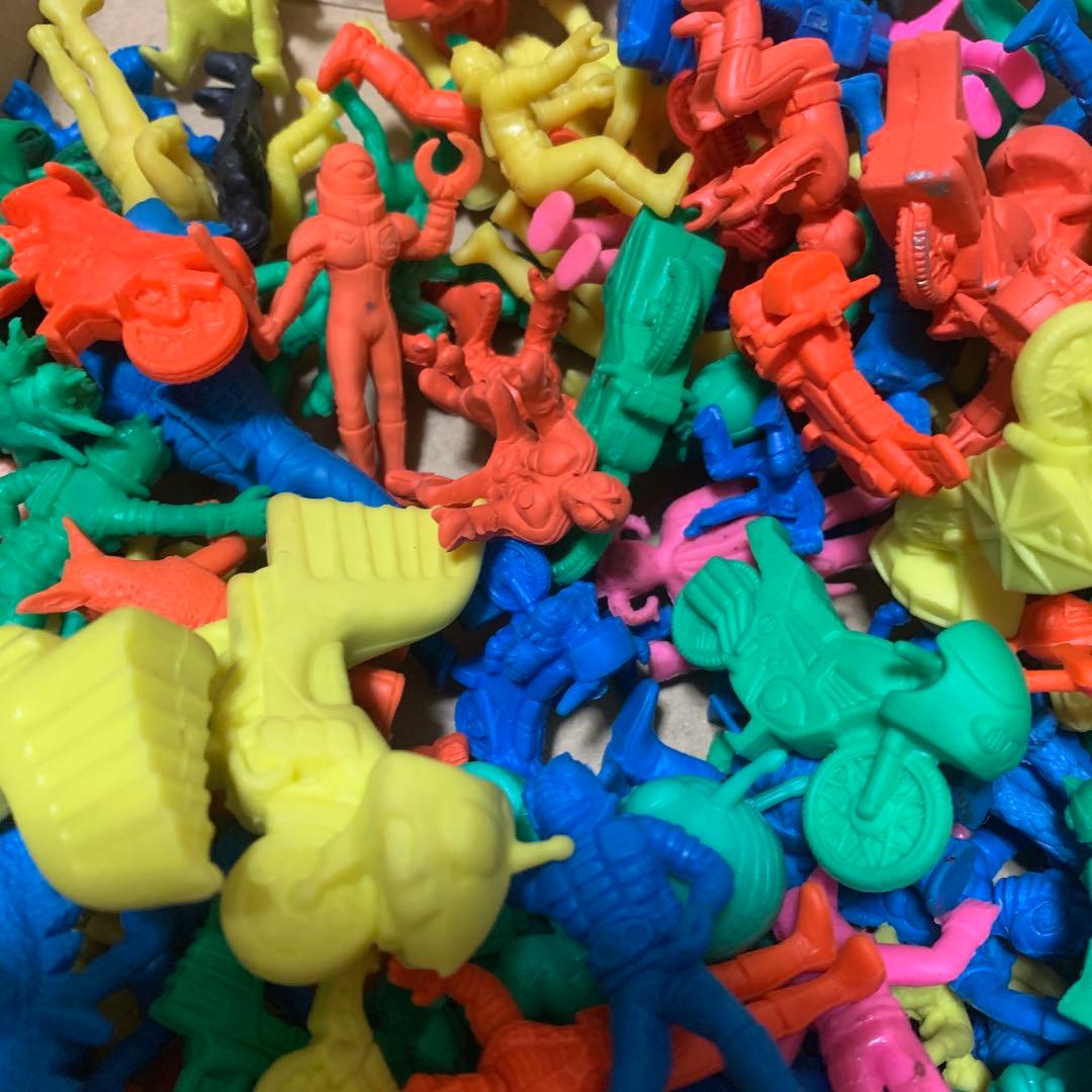 仮面ライダー倶楽部 消しゴム 大量 当時物 キン消し 昭和レトロ - メルカリ