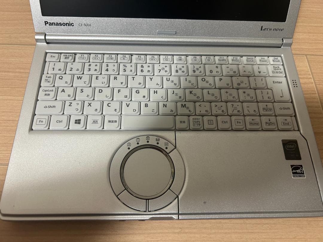 起動時間約10秒！！12.5型高性能Let's note モバイルPC