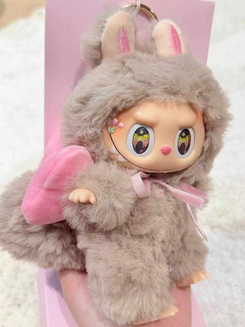 Zimomo 香甜なケーキLABUBU ふわふわ 海外限定 - メルカリ