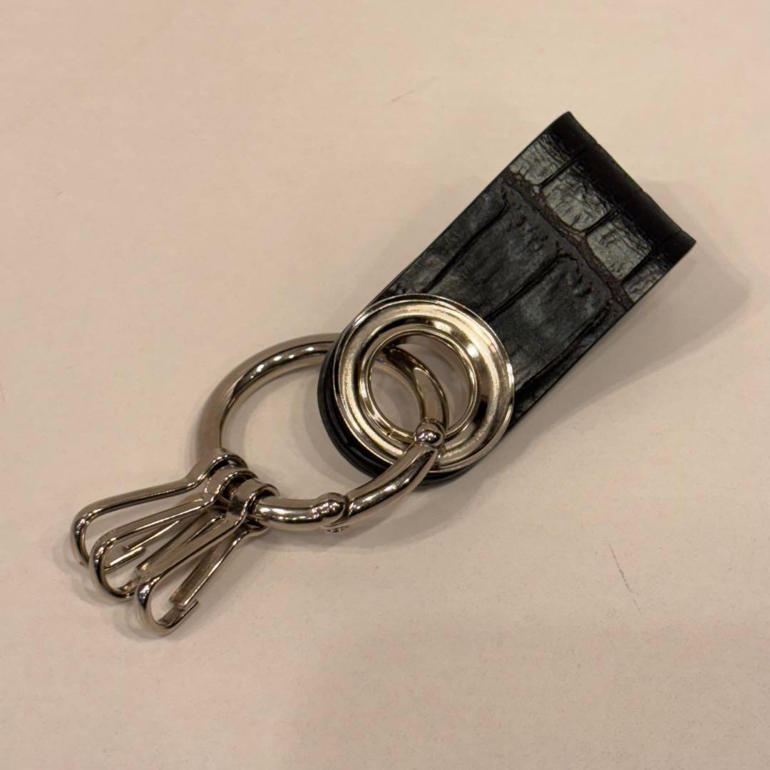 《felisi》新品 レザー・キーリング BK