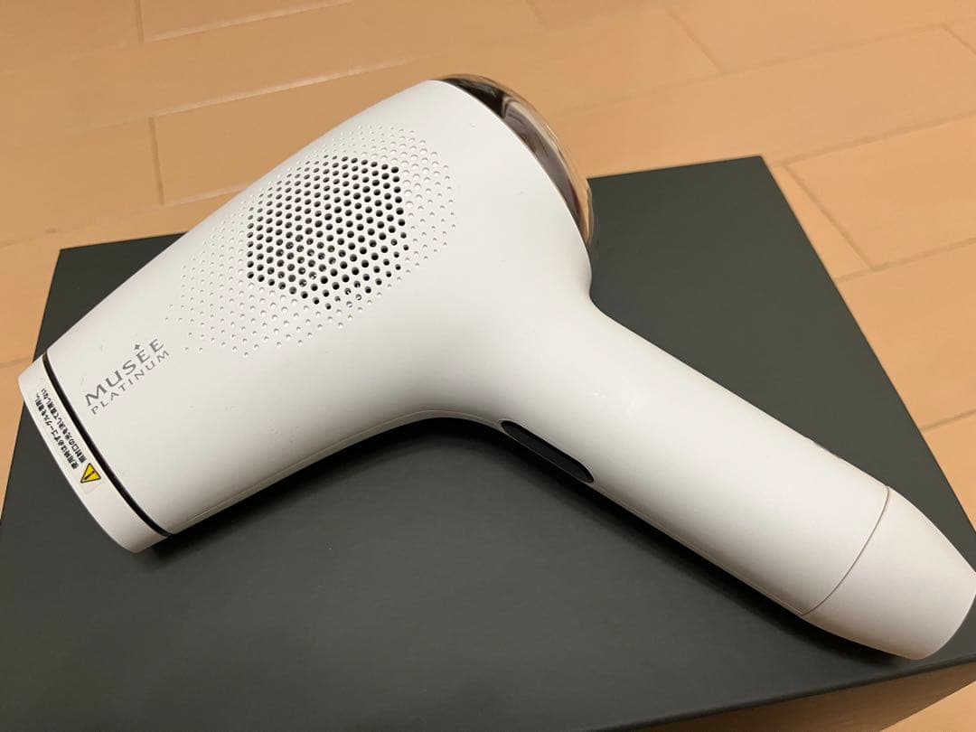 パーソナルレーザー脱毛器 楽天市場】脱毛器 レーザー脱毛器 トリア 4X メンズ レディース 家庭用