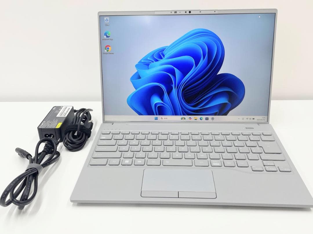 富士通LIFEBOOK WU2/H1 FMVUH01001 2023年14インチ 富士通（FUJITSU） ノートパソコン Office搭載 新品 同様 windows11 14