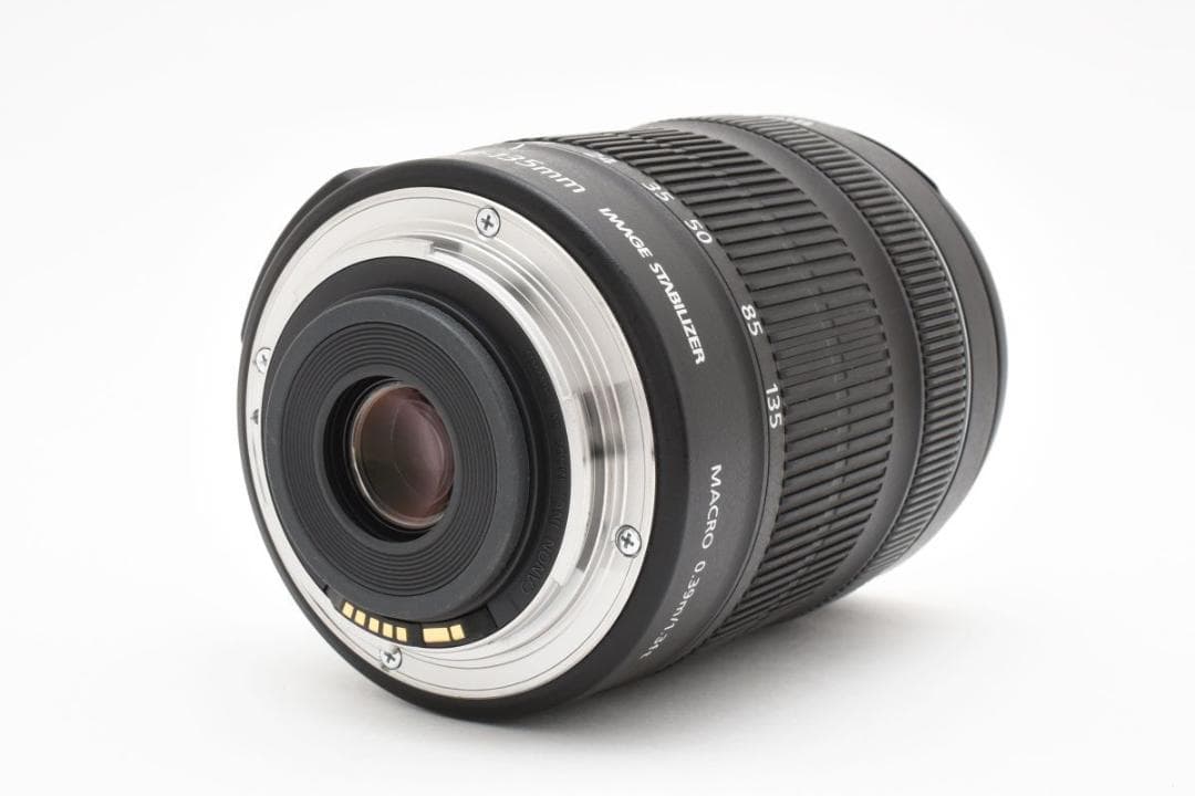 極上品 Canon EF-S 18-135mm F3.5-5.6 IS STM