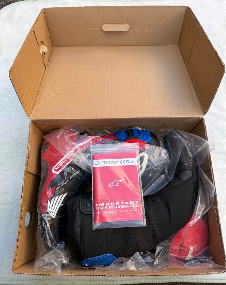 アルパインスターズ スーパーテックR 44サイズ（28.5cm）中古美品です！