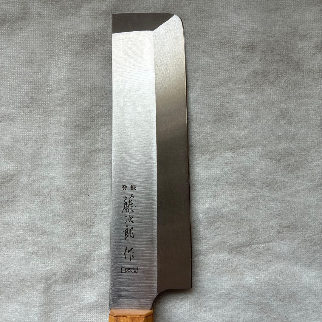 la baseラバーゼ包丁 専用ケース付き - メルカリ