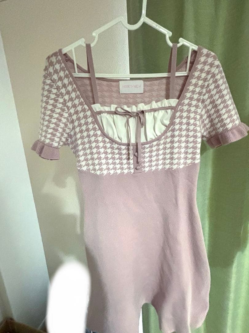 HONEYMEW アームカバー付き千鳥柄ワンピ ピンク - メルカリ