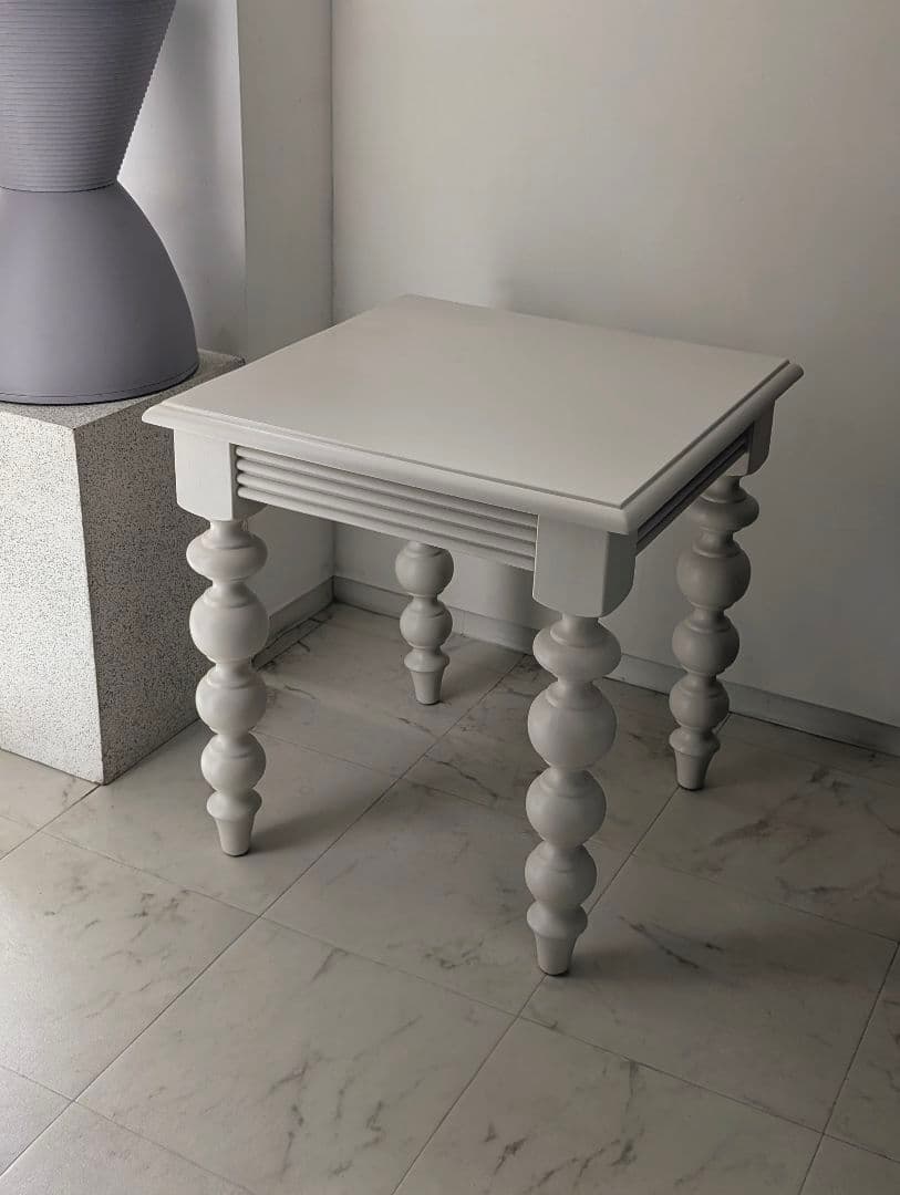 USED フレンチアンティークデザイン ミニ サイドテーブル マットホワイト 楽天市場】おしゃれ テーブル ラウンドテーブル ホワイト コーヒー