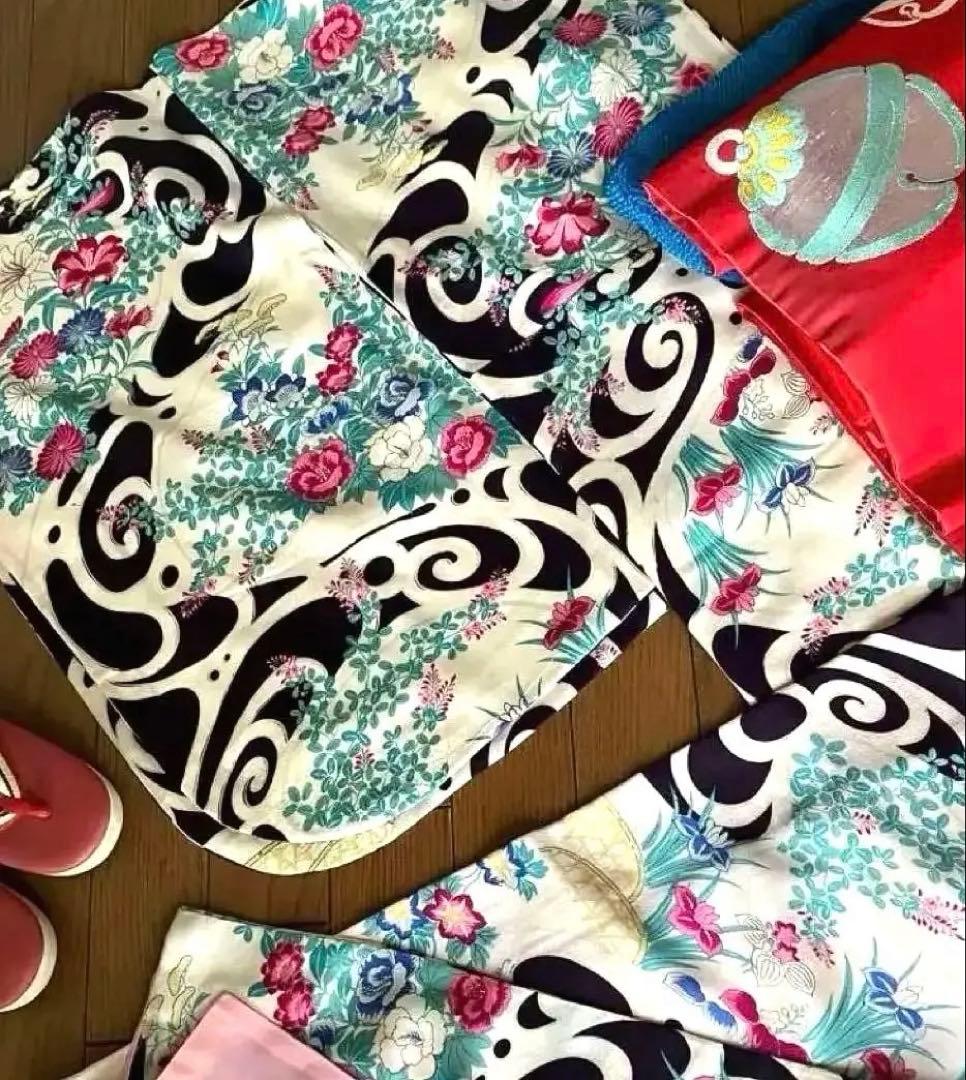 週末セール！【美品・超レア！超希少アンティーク】琳派、大正ロマン大胆柄☆着物 34888b35470986e4536b8db082a00f