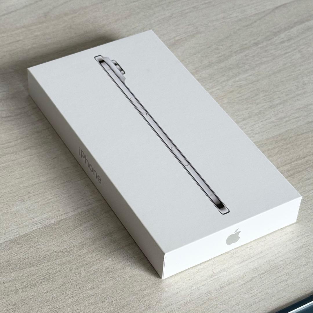 iPhone Air クラウドホワイト 512GB Apple iPhone Air 512GB SIMフリー [クラウドホワイト] 価格比較