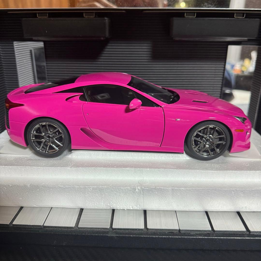 未展示品オートアート 1/18 レクサス LFA PASSIONATE PINK - メルカリ