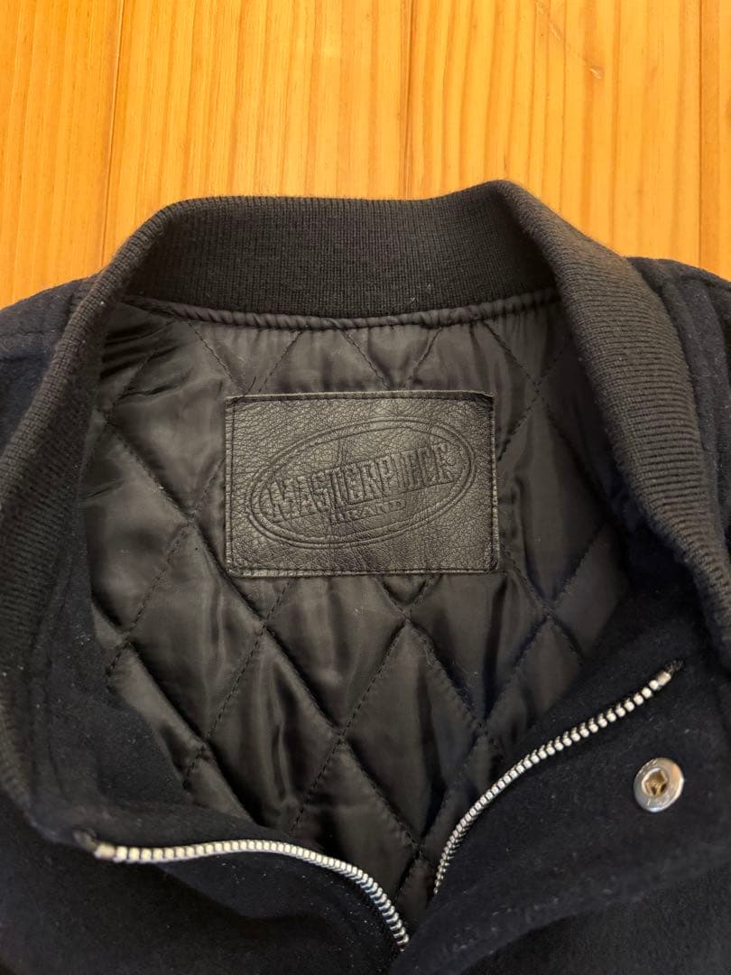 マスターピース MASTERPIECE HECTIC 袖革 レザー スタジャン - メルカリ