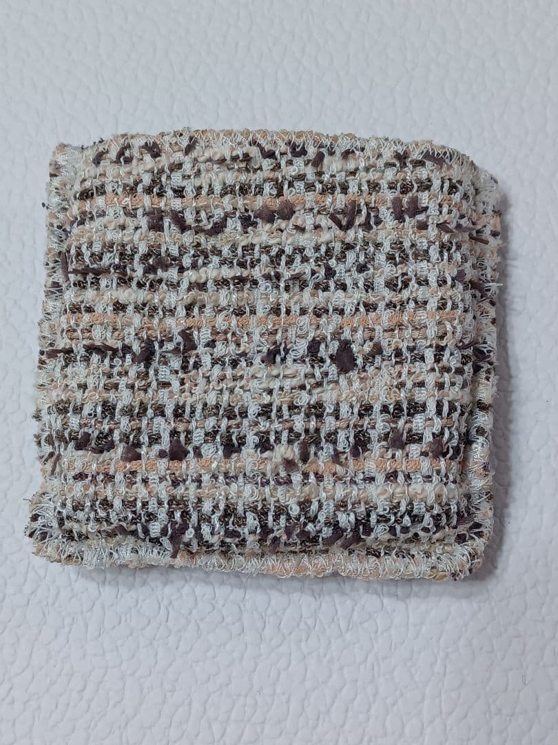 新品】CHANEL レ キャトル オンブル 04 ツイードブラン エ ローズ