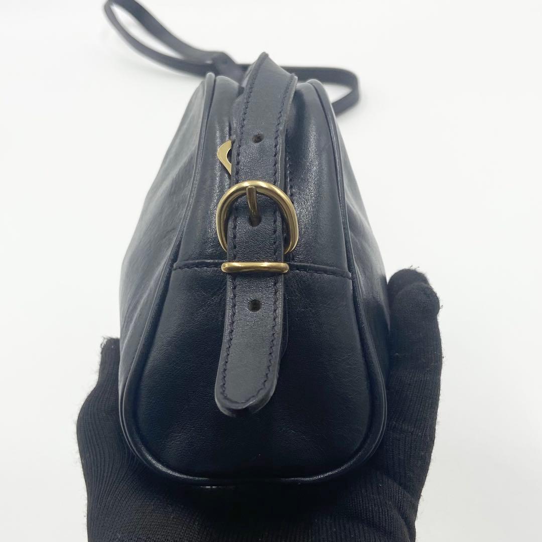 イルビゾンテ ショルダーバッグ クロスボディ ハーフムーン ダーク