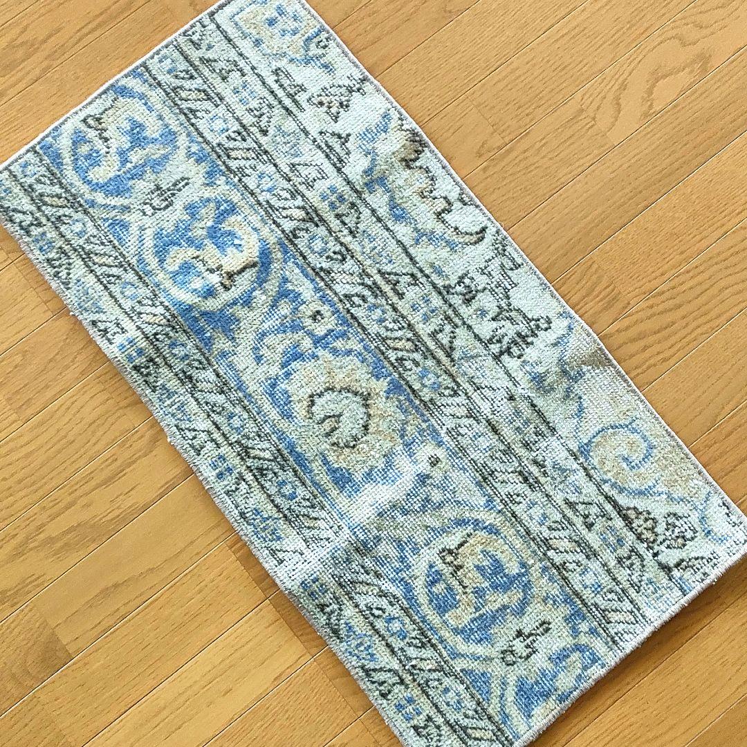 トルコ ヴィンテージラグ イエロー×ブルー 83×43cm - メルカリ