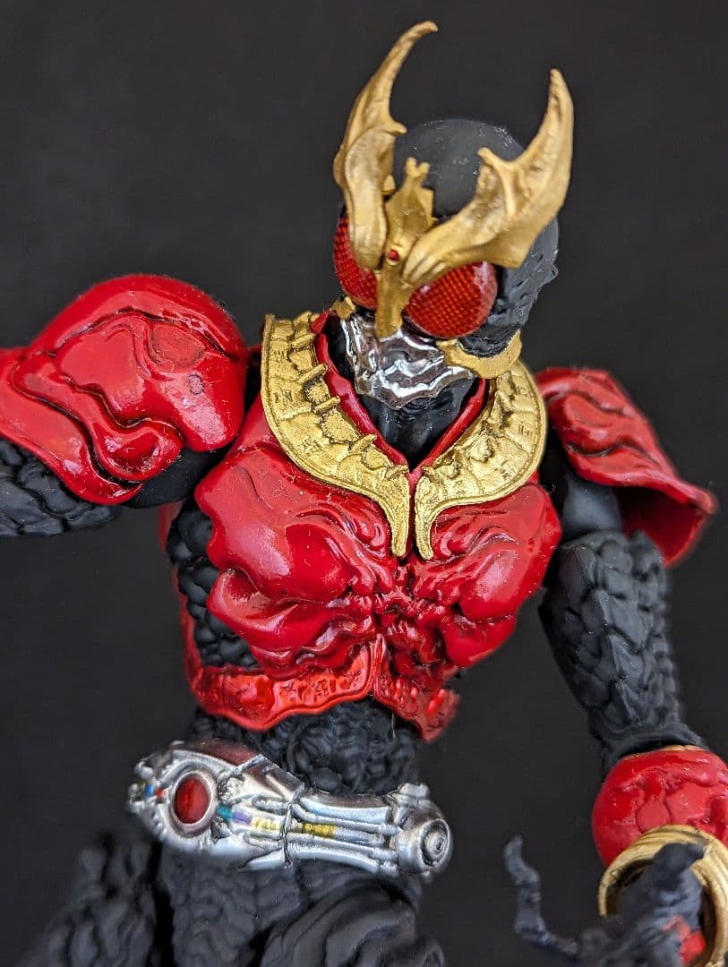 SIC 仮面ライダークウガ 大山竜 S.I.C フィギュア マイティフォーム