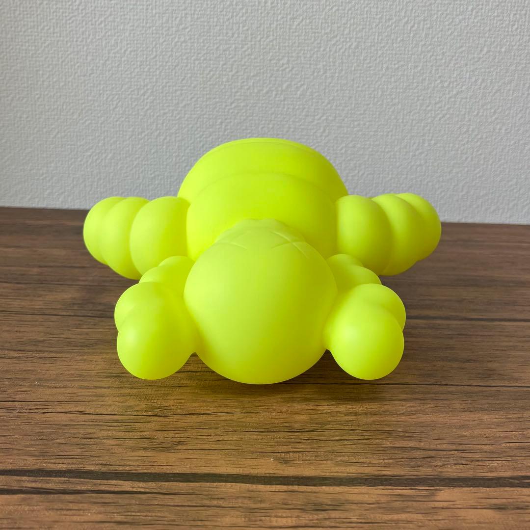 MEDICOMTOY OPEN EDITION KAWS CHUM YELLOW - メルカリ