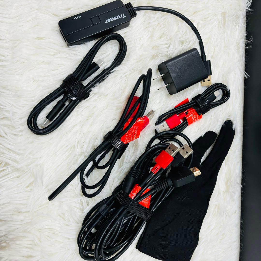 【極美品】HUION KAMVAS Pro 16 (2.5k) 液タブ