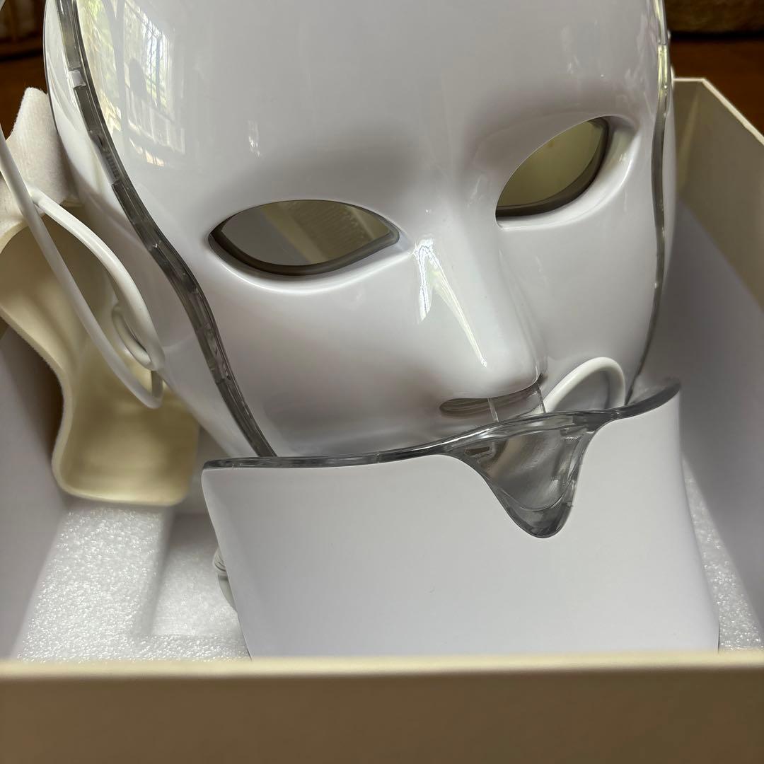 LINKA 7色LED 美顔器 フェイスマスク LINKA（リンカ） 美顔器 LED 光美容 ウェアラブル 7LED マスク 美容