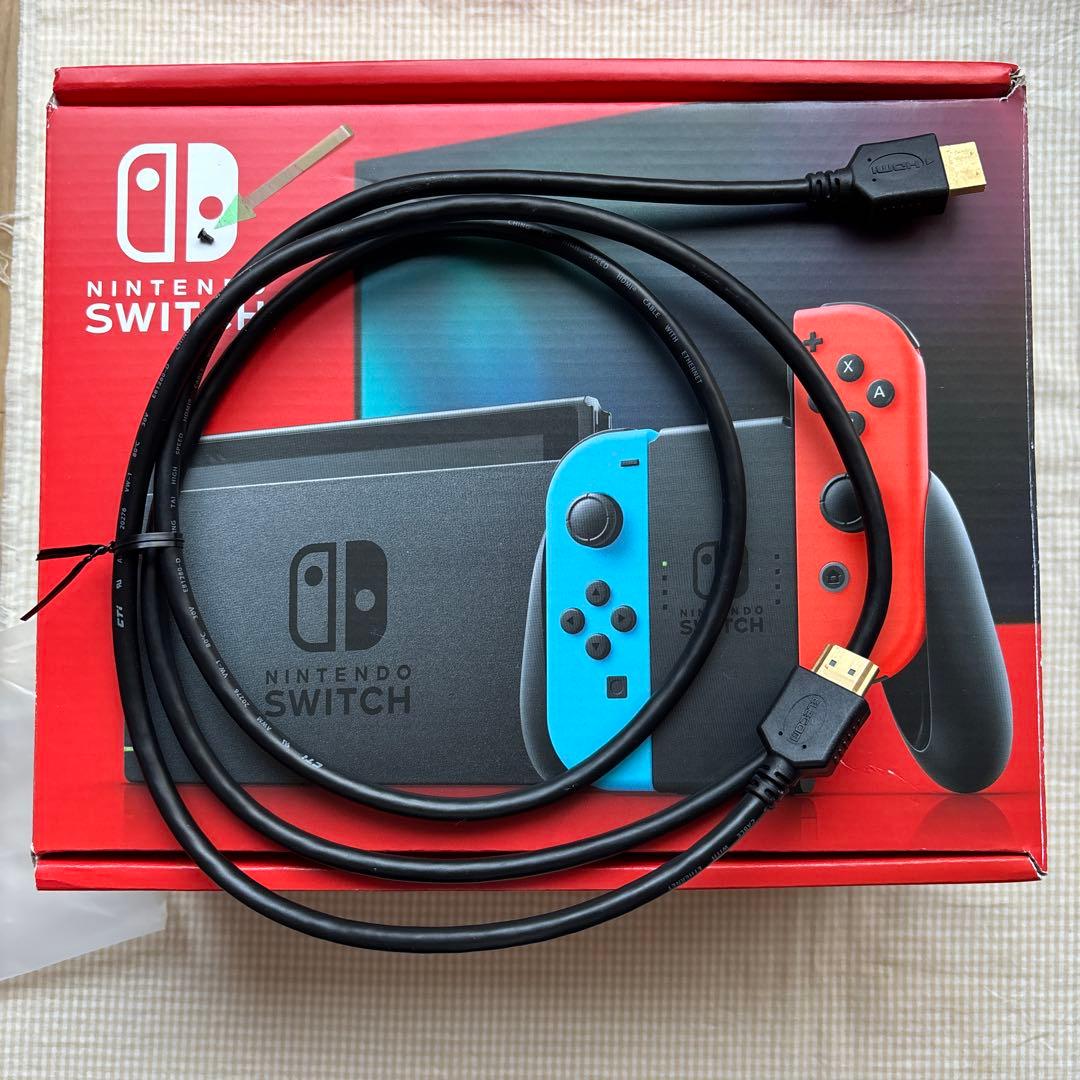 Nintendo Switch (ケースに割れあり) - メルカリ