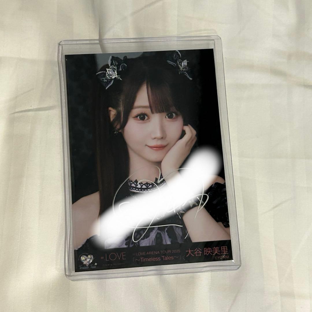 r*a様 大谷映美里 生写真 直筆 黒衣装 2025 - メルカリ