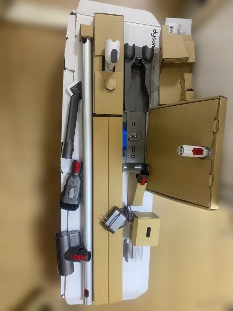 【未使用】Dyson V11 Fluffy+ 純正 付属品・パーツ フルセット Dyson V11 Fluffy | 交換用パーツ・ツール | Dyson 交換用パーツ・ツール