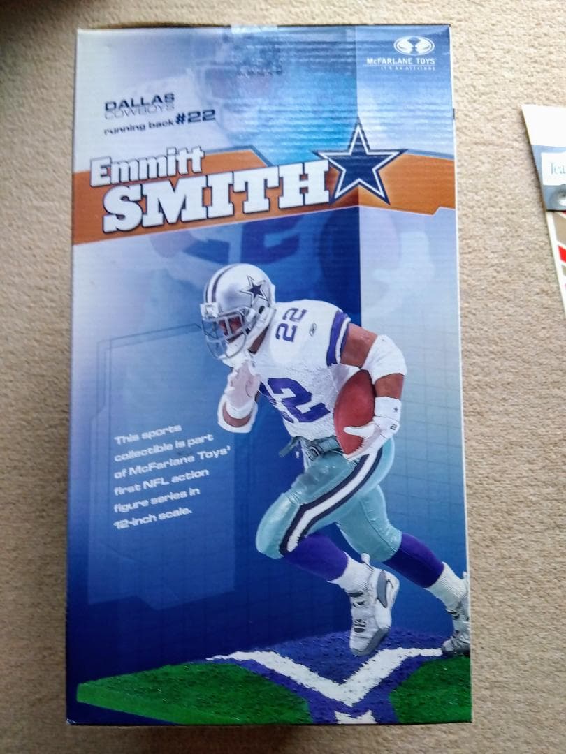 【新品未開封】希少☆NFL　エミット・スミス　フィギュア　アメフト　ペナント付
