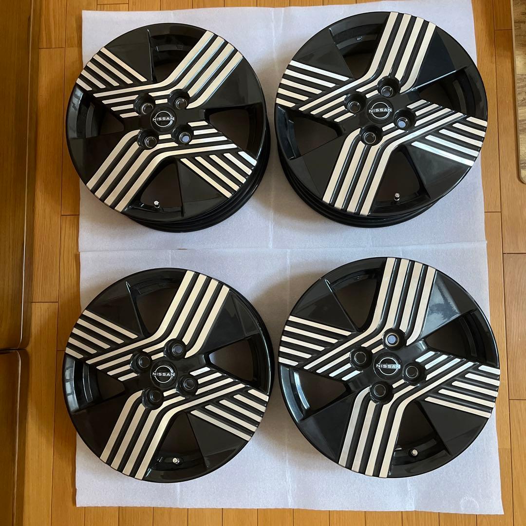 日産サクラ メーカーオプション 15インチアルミホイール 4本セット