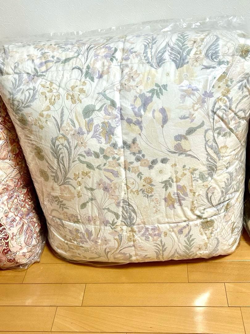 ◇2025.5.14クリーニング済◇羽毛掛け布団《③イエロー系1点》