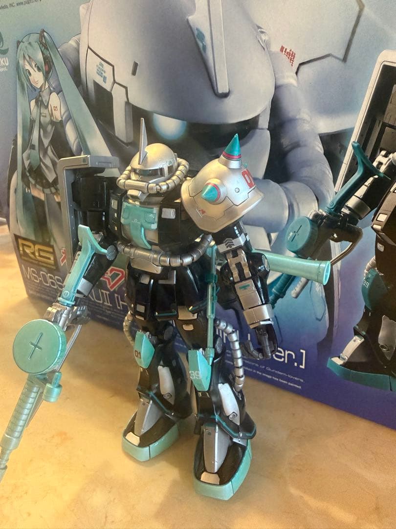 RG 初音ミクver 限定品 完成済 リペイント - メルカリ