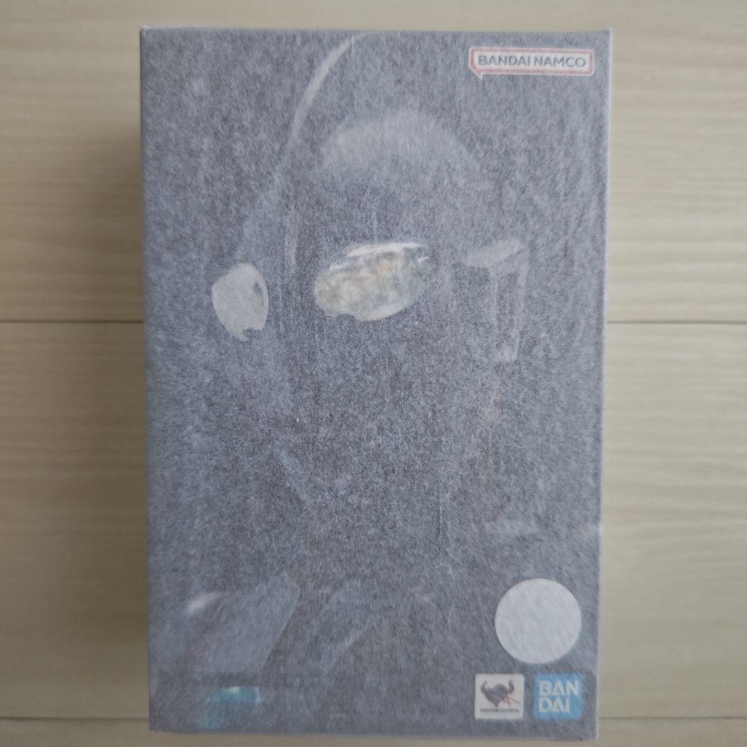 S.H.Figuarts（真骨彫製法）ウルトラマン ＆ ゼットン 2体セット