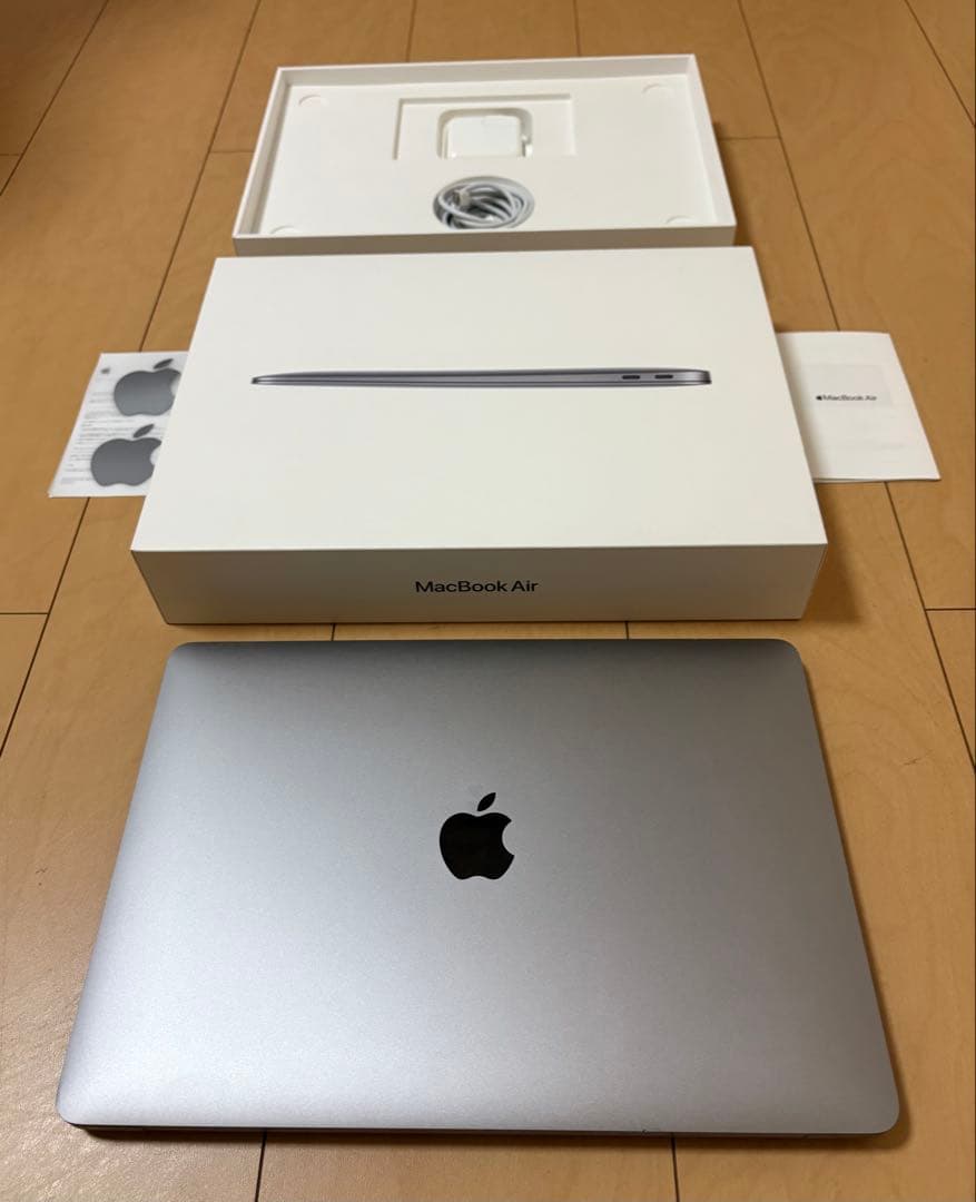 MacBook Air M1 13インチ 『＊メモリ16GB搭載』 256GB Amazon.com: Apple MacBook Air with Apple M1 Chip, 13.3 inch, 16GB